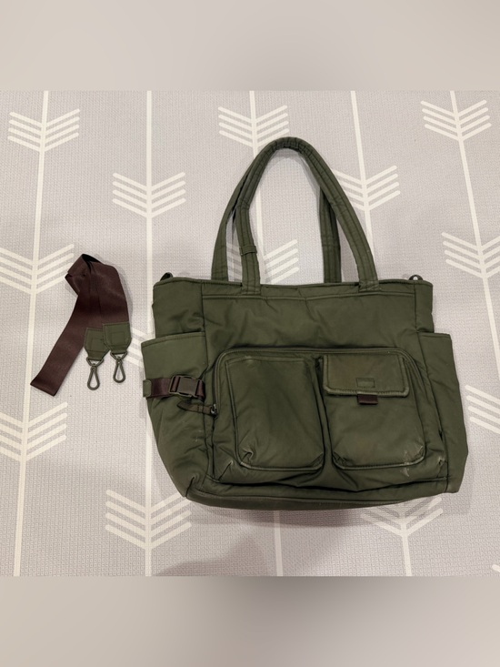 Vera Bradley Handbags - Vera Bradley Olive Green Utility Tote Bag with Removable Strap